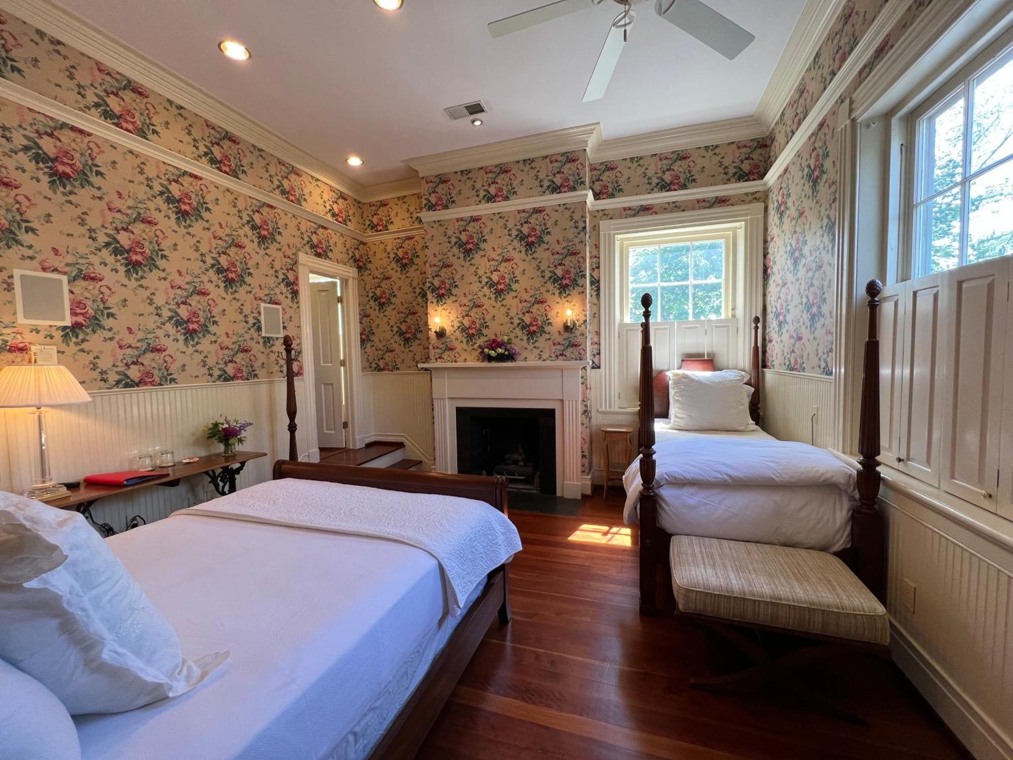 Stonegate Lexington Quarto foto